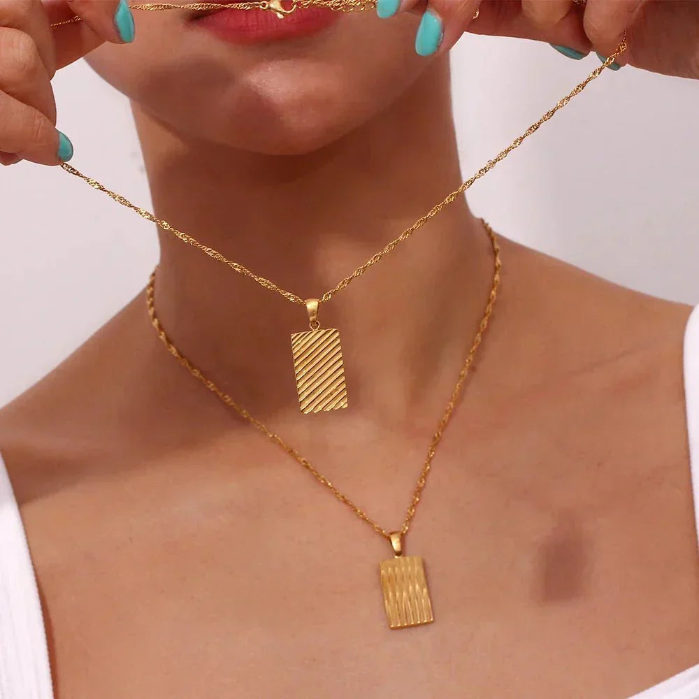 Collier Dahlia En Or