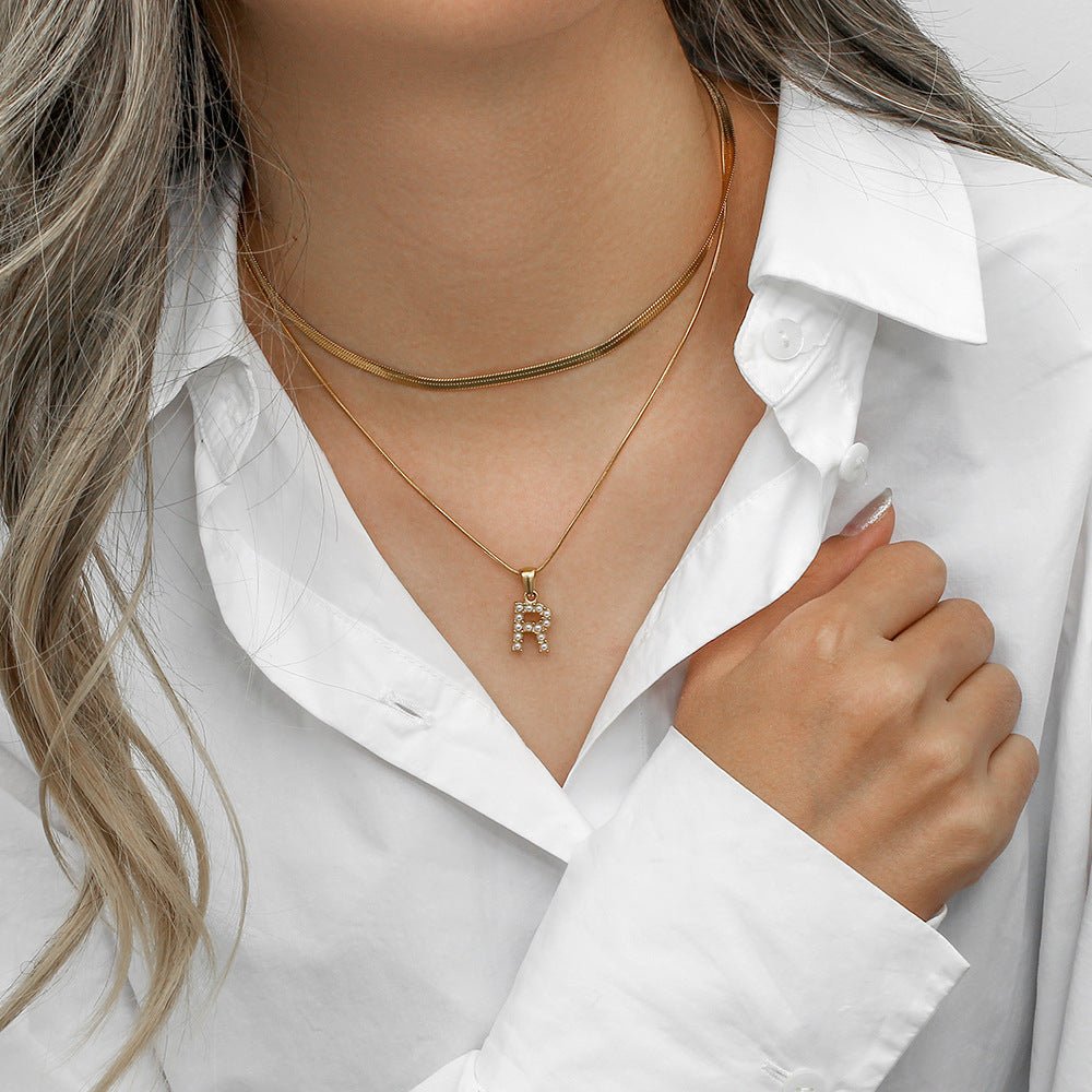 Collier En Or Avec Lettre Initiale Superposée Fiona