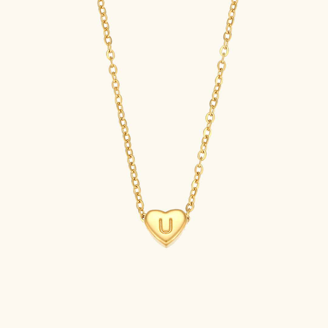 Collier en Or avec Initiale en Forme de Cœu