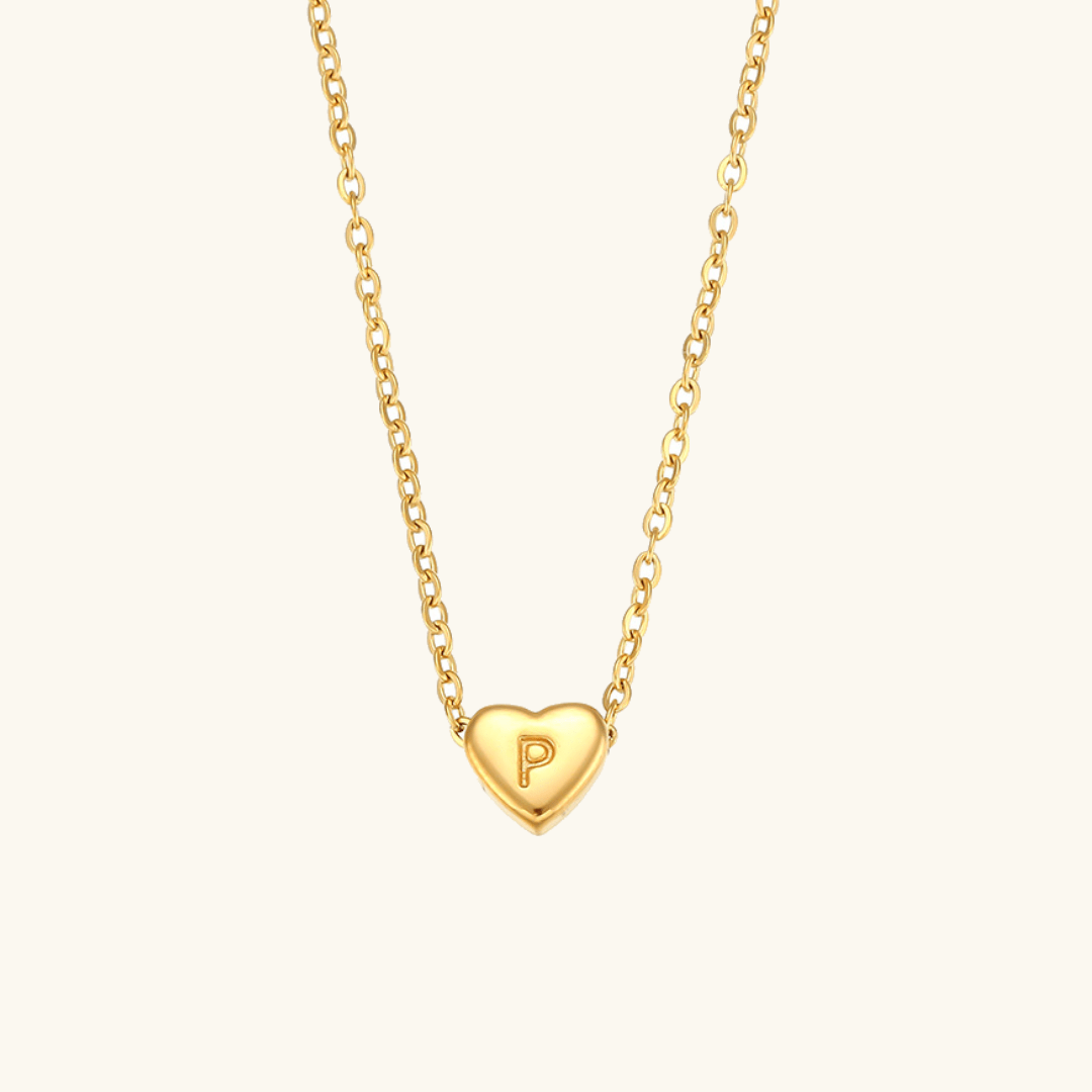 Collier en Or avec Initiale en Forme de Cœu