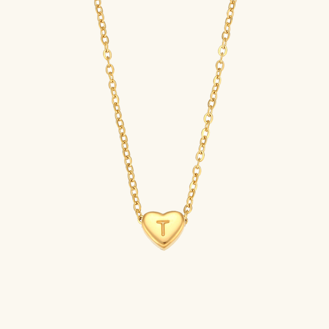 Collier en Or avec Initiale en Forme de Cœu