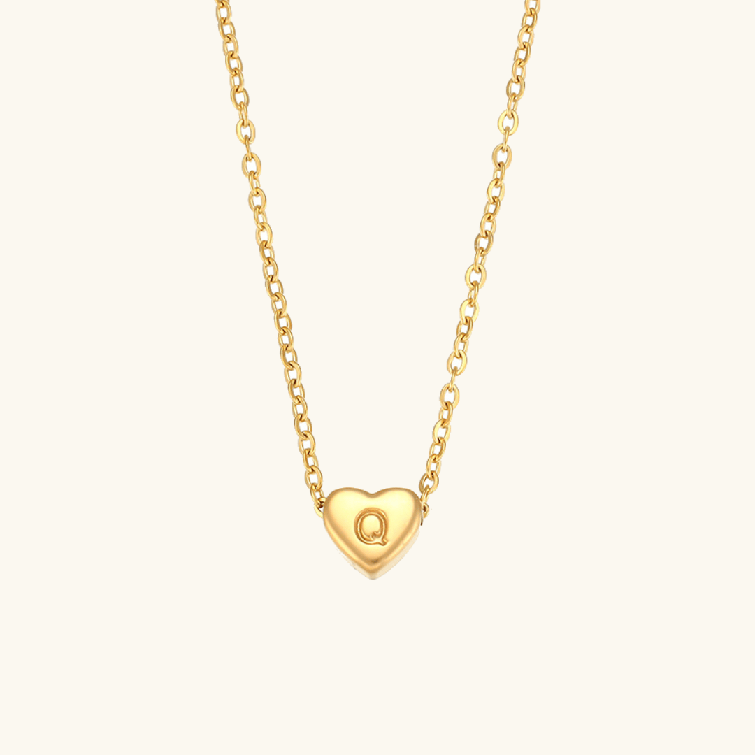 Collier en Or avec Initiale en Forme de Cœu