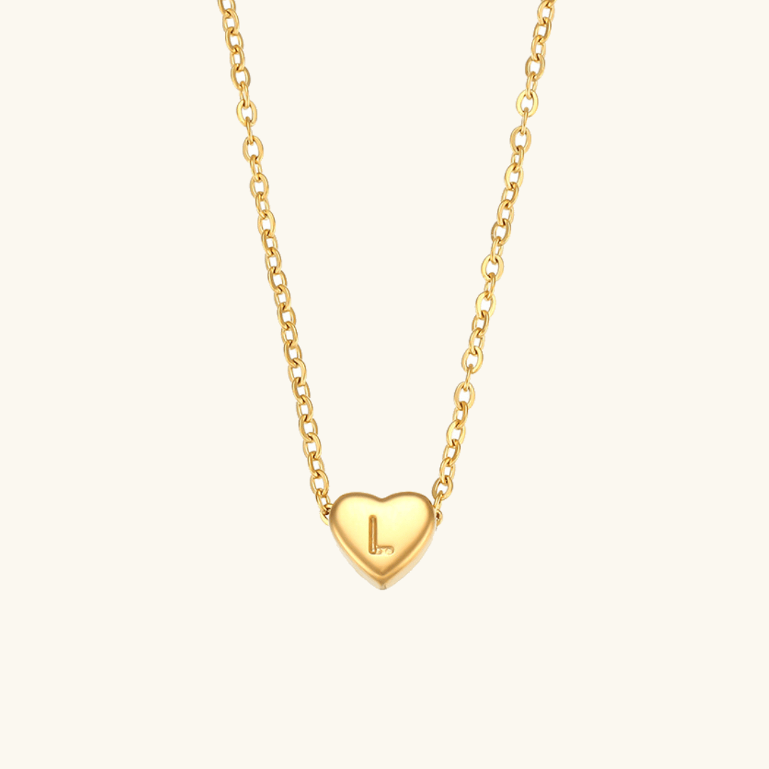Collier en Or avec Initiale en Forme de Cœu