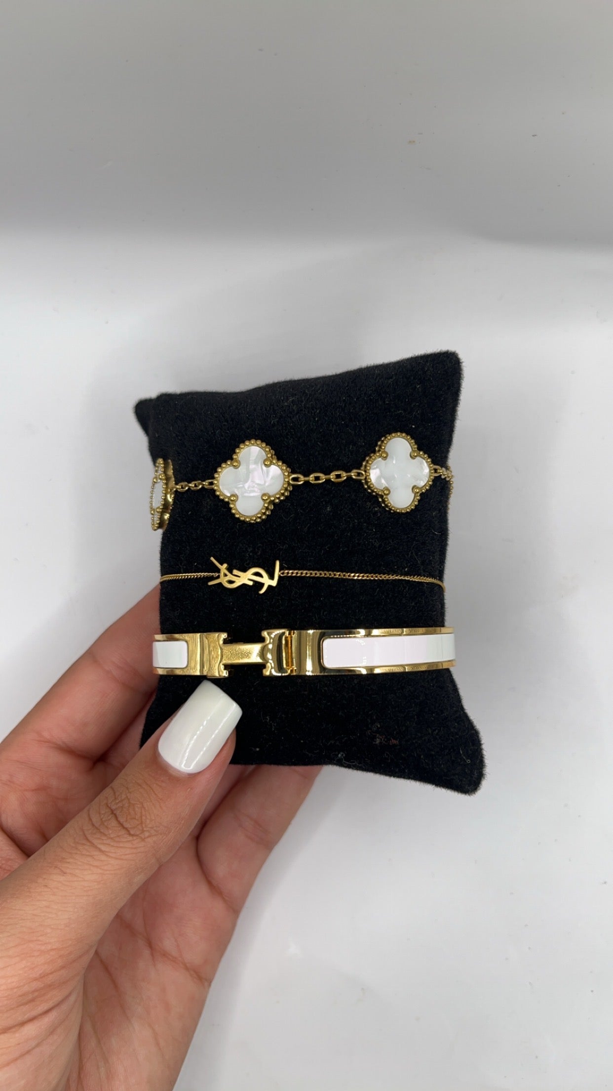 Ysl Ensemble Blanc