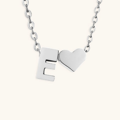Collier En Or Avec Lettre Initiale Ria