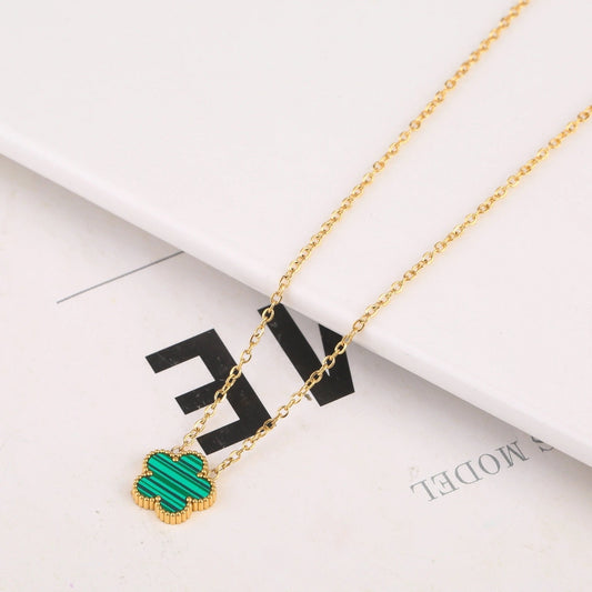 Trèfle | Pendant Collier – Vert Or